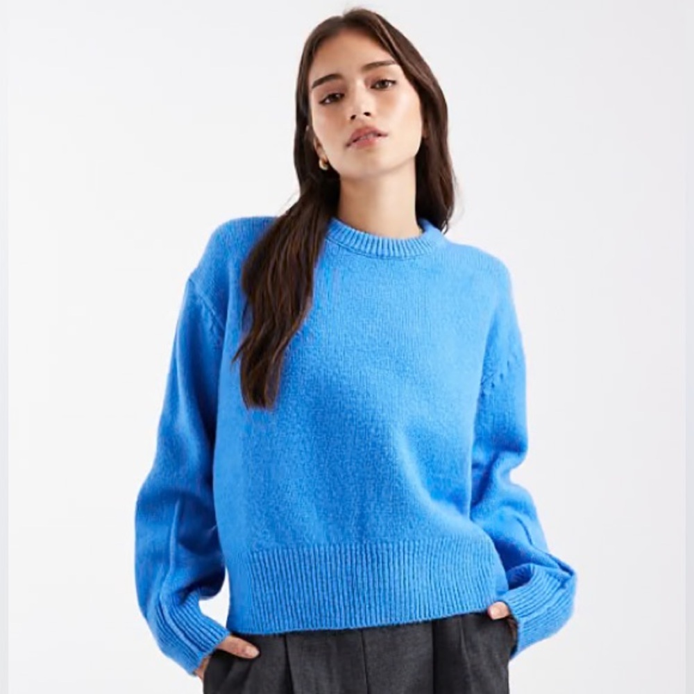 HYFVE Vibrant Blue Crew Neck Sweater
